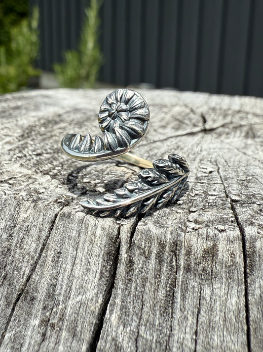 Silver Fern Ring Adjustable