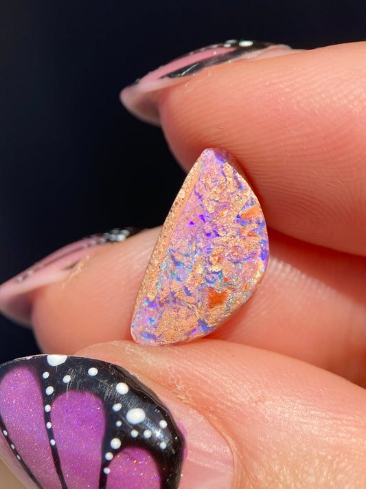 Pinky/lilac Pipe Opal