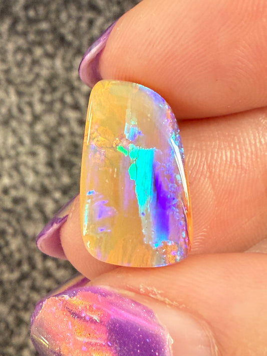 Violet Peeper