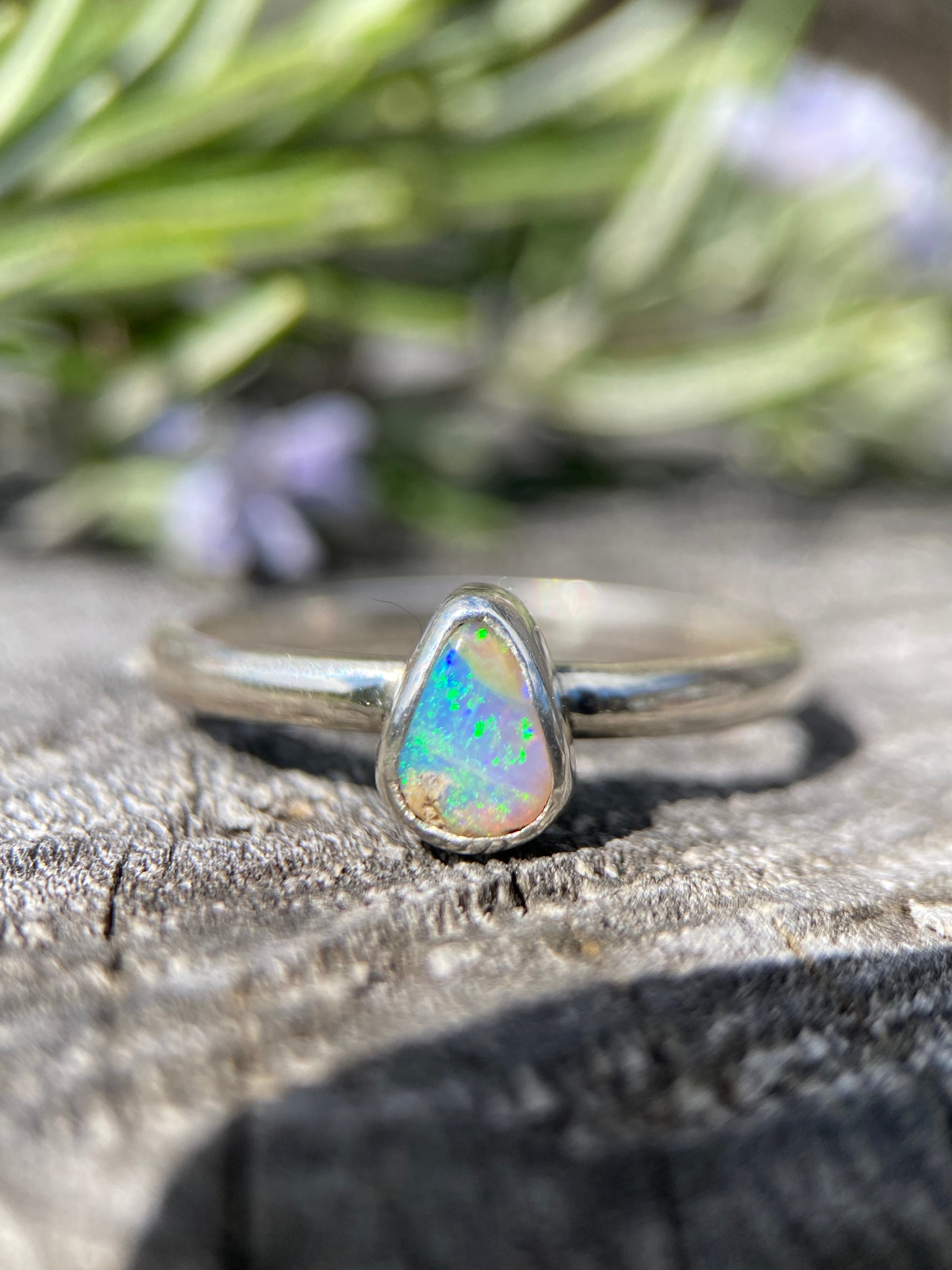 Opal ring online teardrop