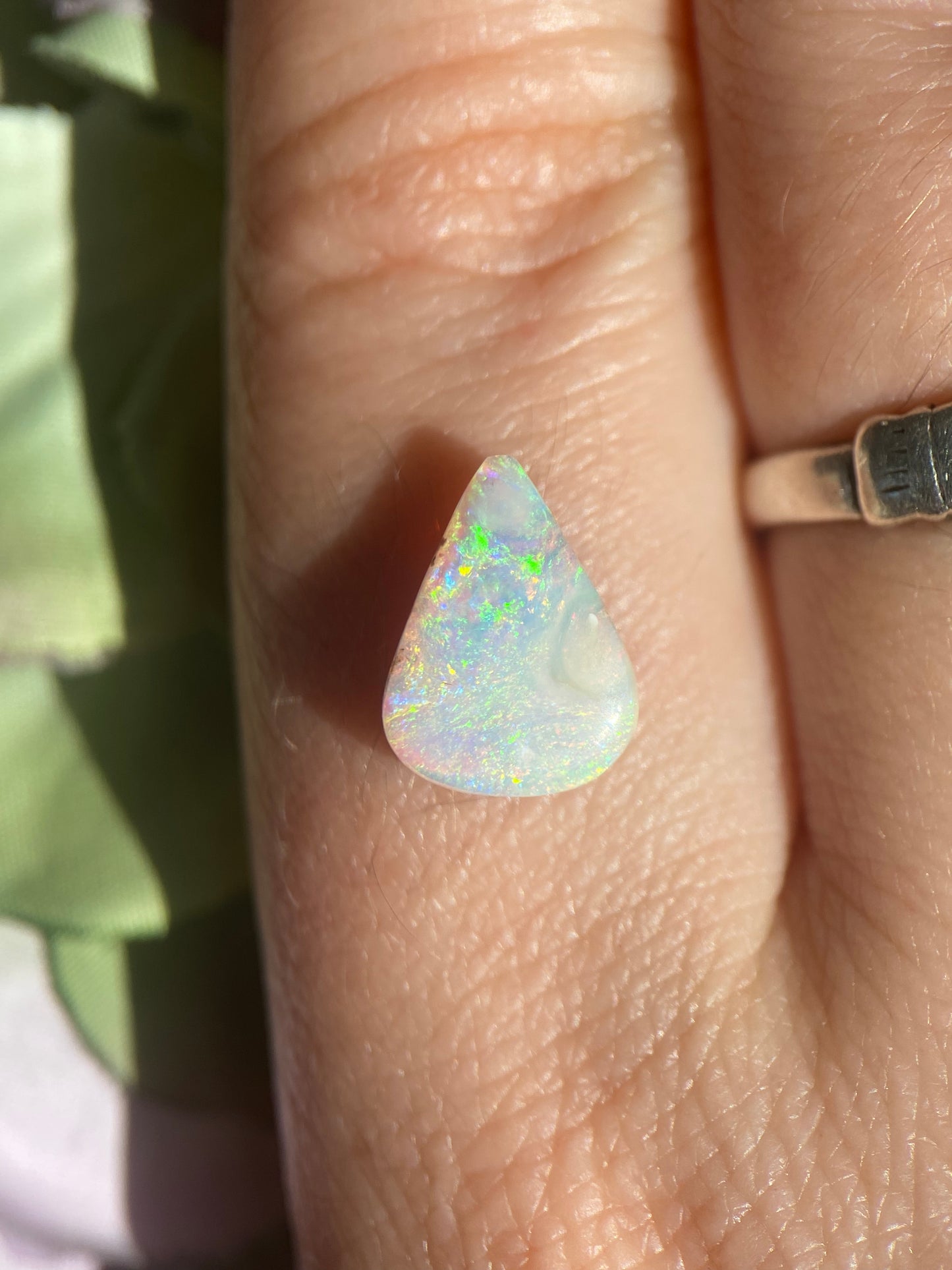 Sparkly Crystal Pipe Opal